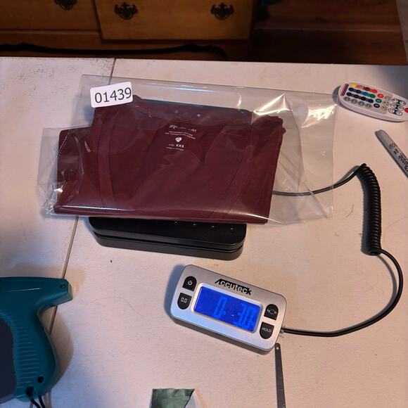 Madewell Dusky Burgundy V-Neck Slub Cotton Tee XXS NWT - Picture 7 of 7